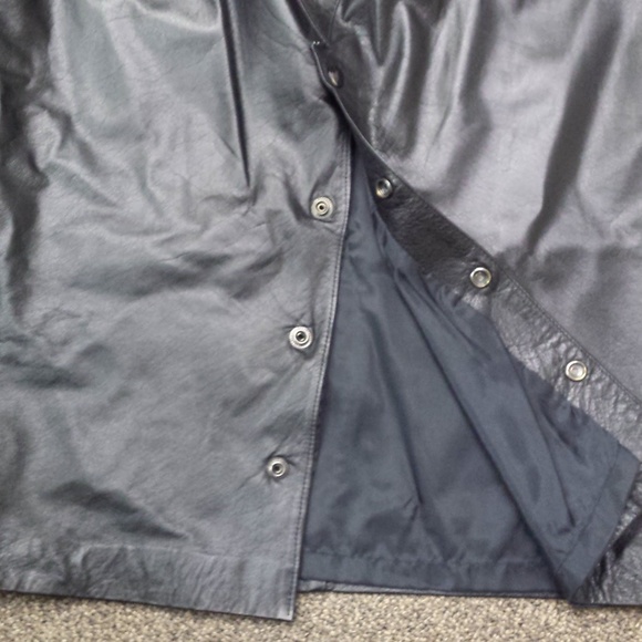 Vintage Leather Pencil Skirt - Picture 3 of 5